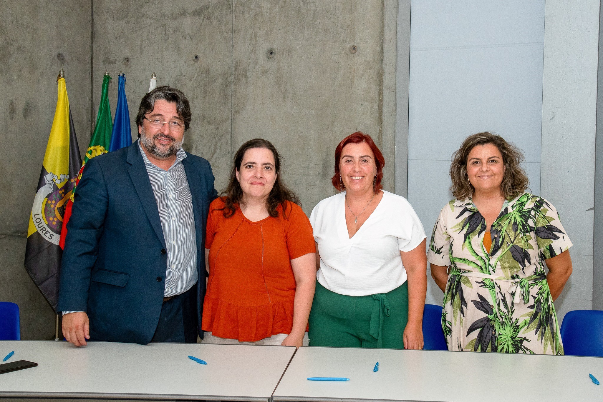 Assinatura_acordos_pareceria_Escola_Tempo _int_17